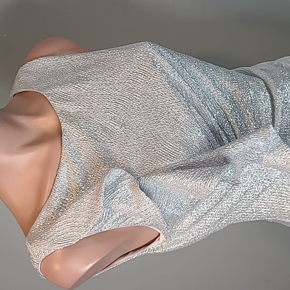 Hailey Logan by Adrianna papell mini metallic‎ dress Winter Wedding New Year - Picture 2 of 9